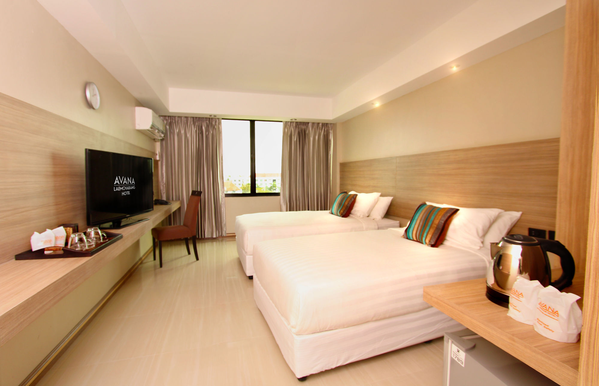 Avana Laemchabang Hotel Si Racha Bagian luar foto