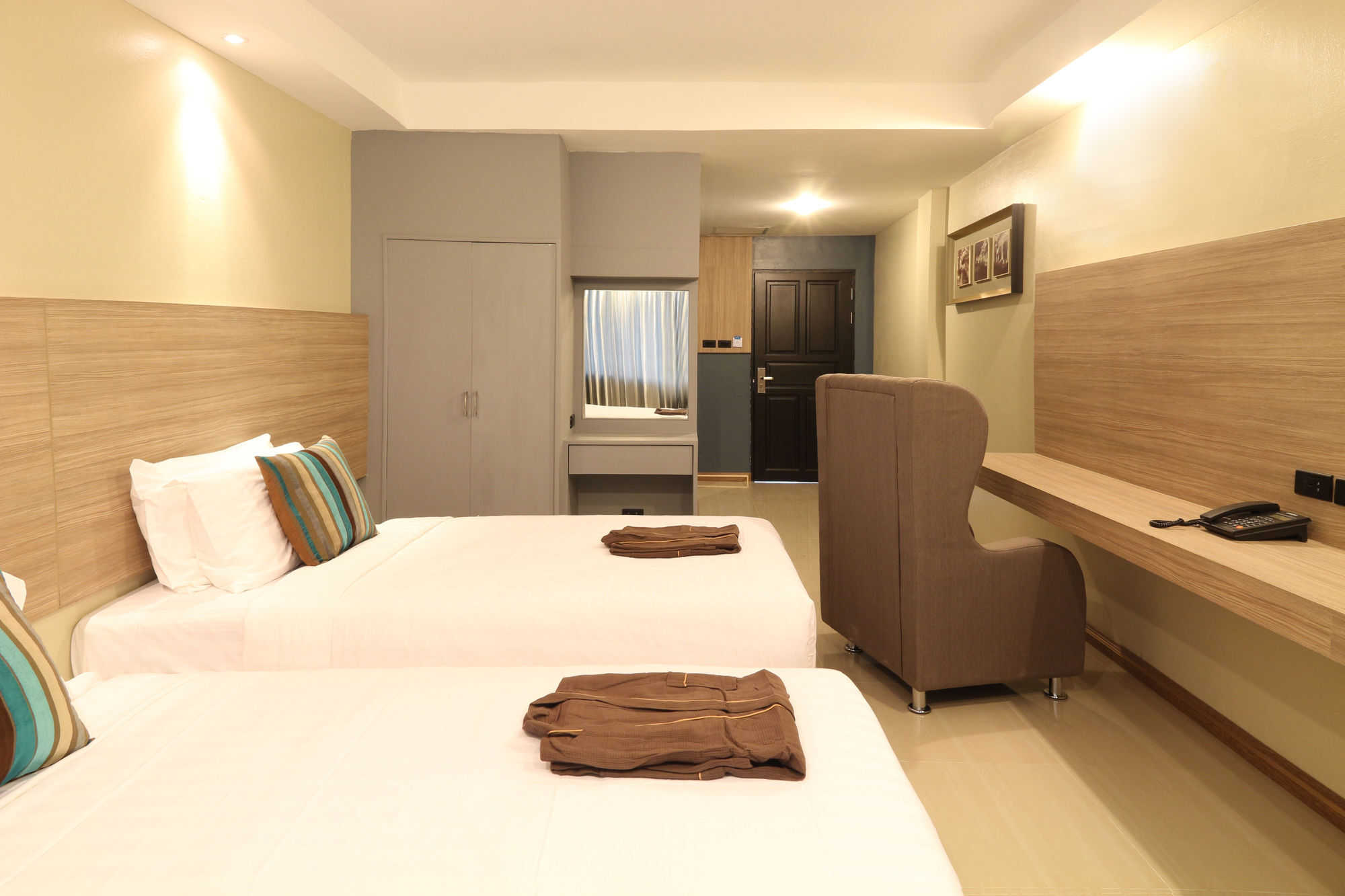 Avana Laemchabang Hotel Si Racha Bagian luar foto